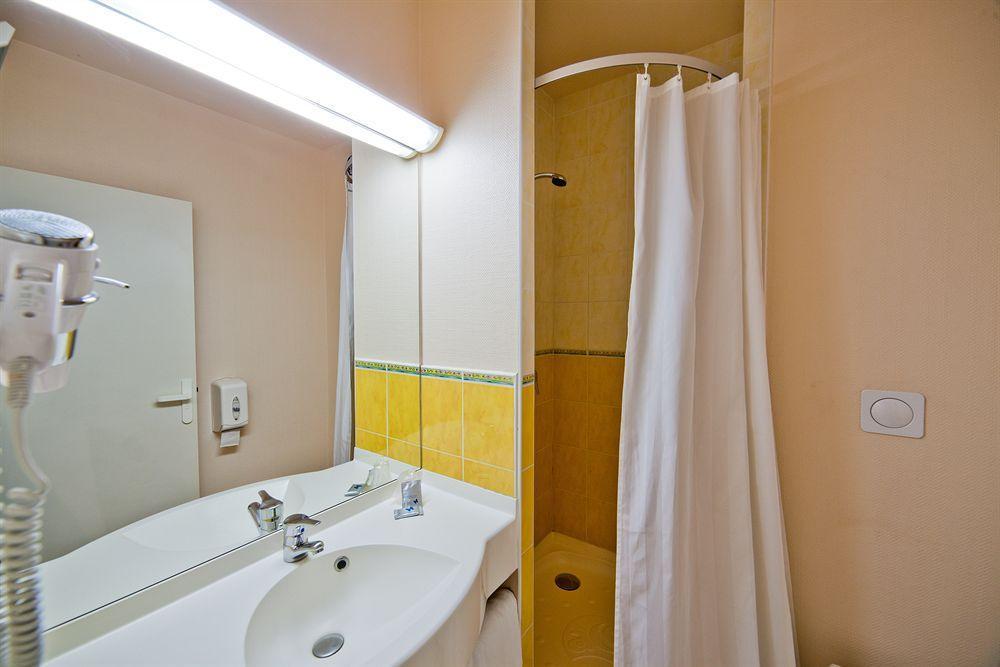 Ace Ferrand La Pardieu Hotel Clermont-Ferrand