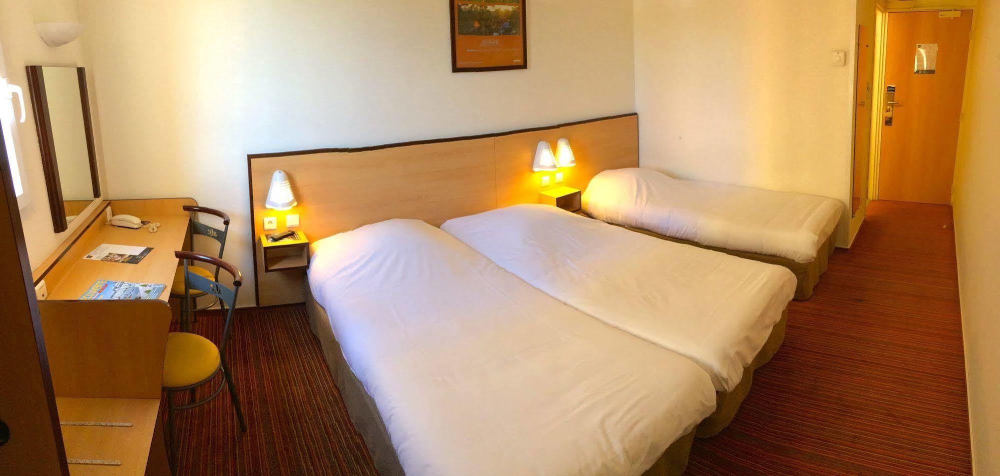 Ace Ferrand La Pardieu Hotel 3*
